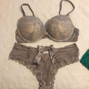 VICTORIA’S SECRET NWOT bra and panty set